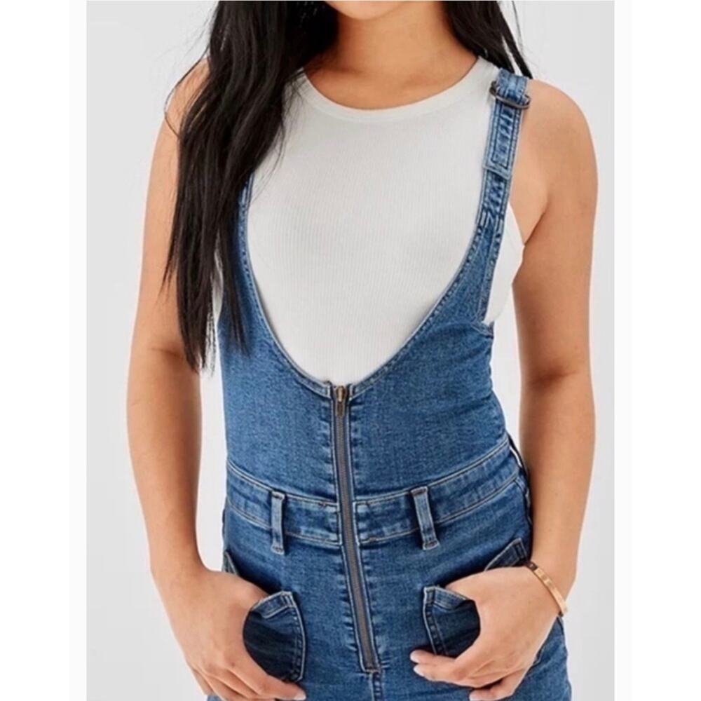 American Eagle Stretch Flare Overalls Raw Hem Adjustable Straps Size 2 Regular - Picture 2 of 14